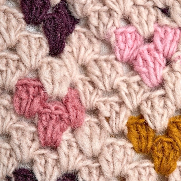 Pink & Hearts Crocheted Handwarmers - Picture 2 of 3